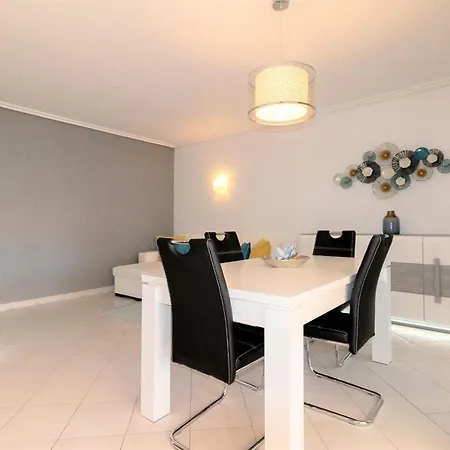 Adalena Oura By Alzira * Албуфейра