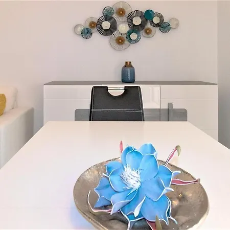 Adalena Oura By Alzira Apartment *