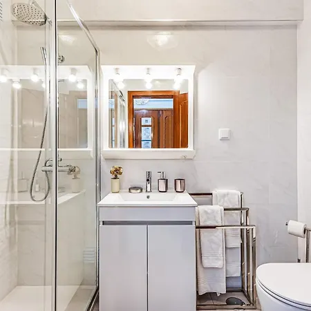 Adalena Oura By Alzira Apartment